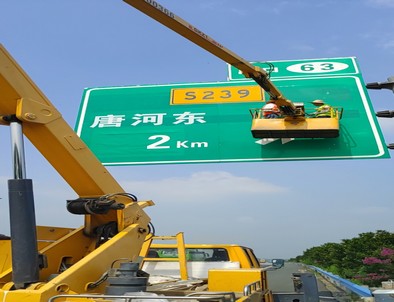 南昌南昌高速施工